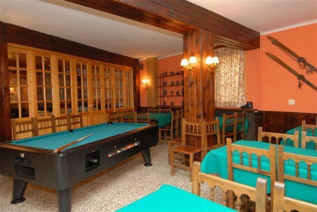 Hotel Roya Эспот Экстерьер фото