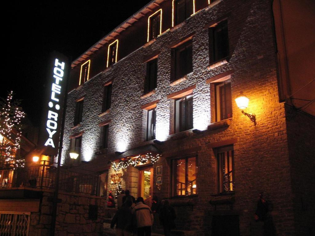 Hotel Roya Эспот Экстерьер фото